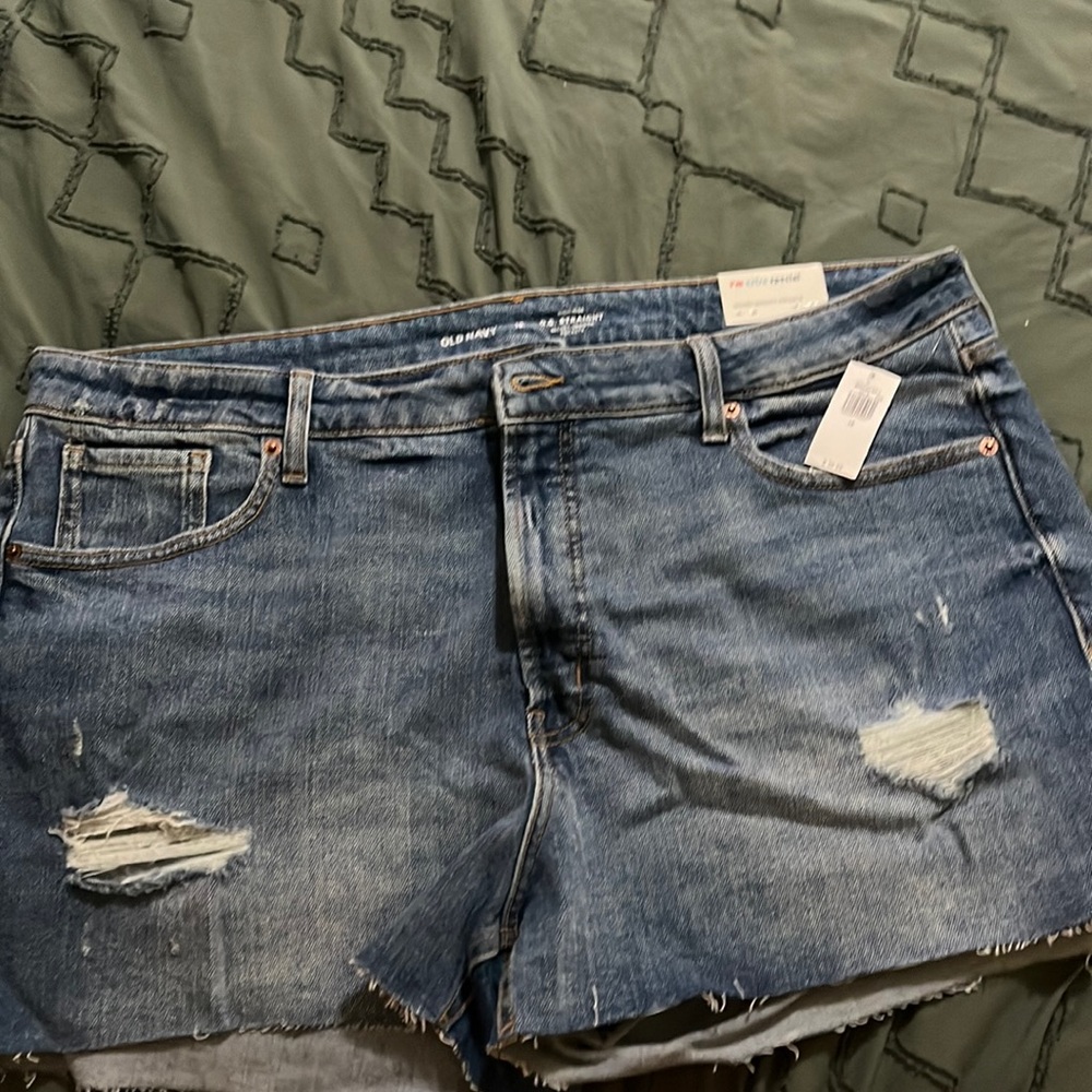 Brand new size 18 Old navy shorts